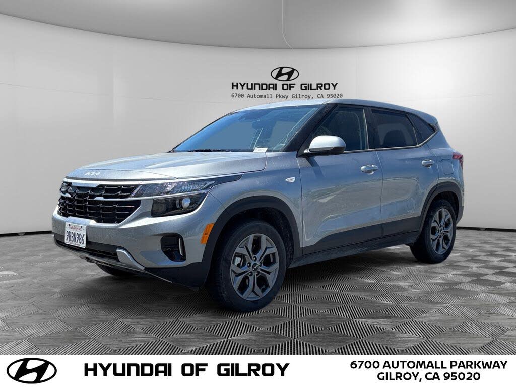 2025 Kia Seltos LX AWD