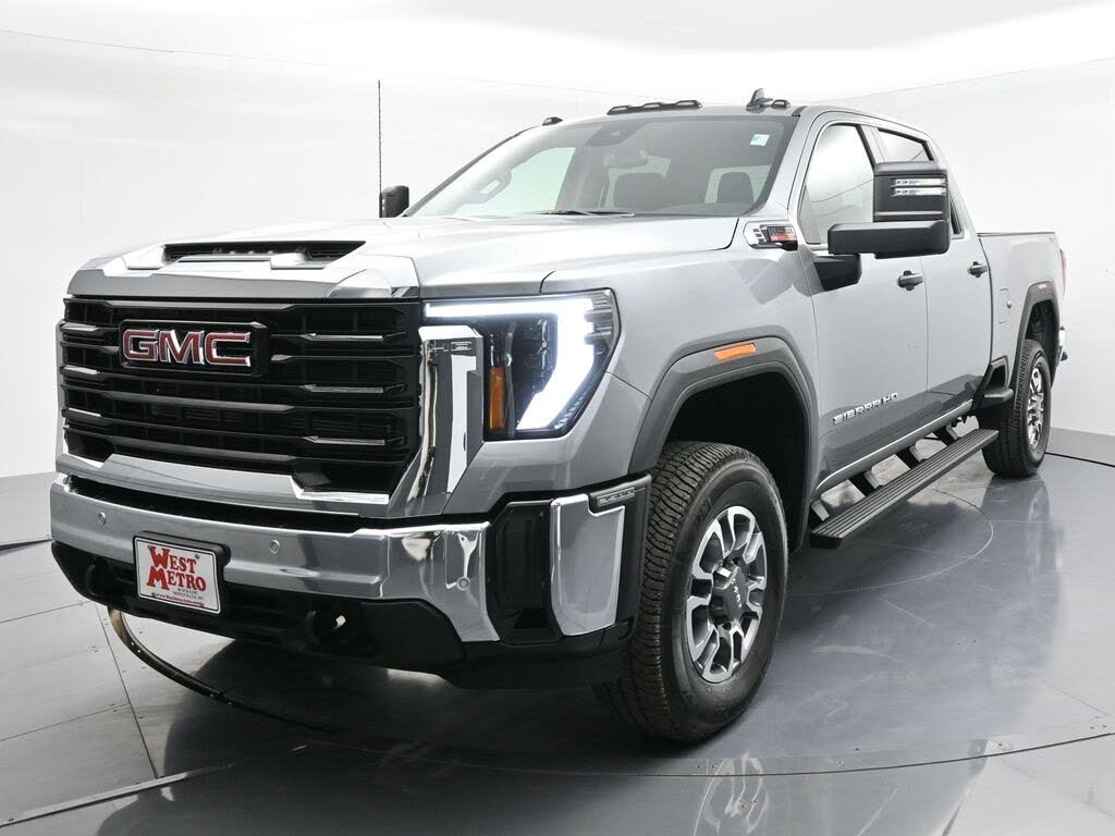 2025 GMC Sierra 3500HD Pro Crew Cab 4WD