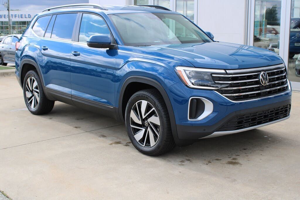 2026 Volkswagen Atlas SE 4Motion with Technology