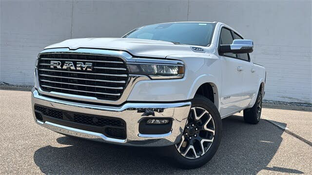 2026 RAM 1500 Laramie Crew Cab 4WD