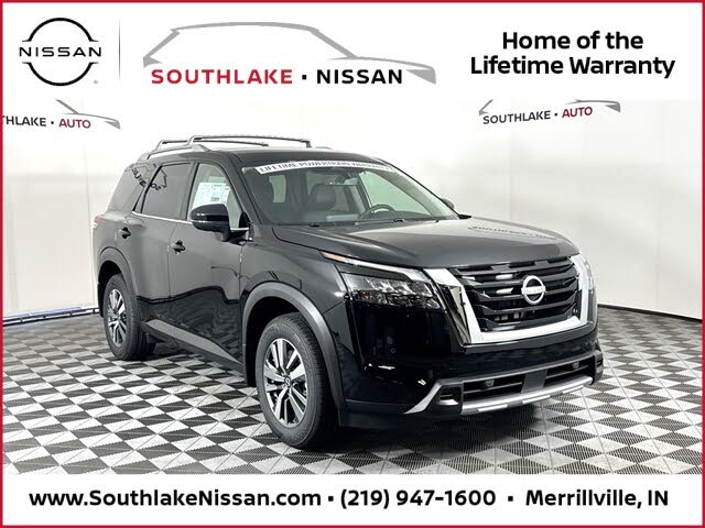 2025 Nissan Pathfinder SL 4WD