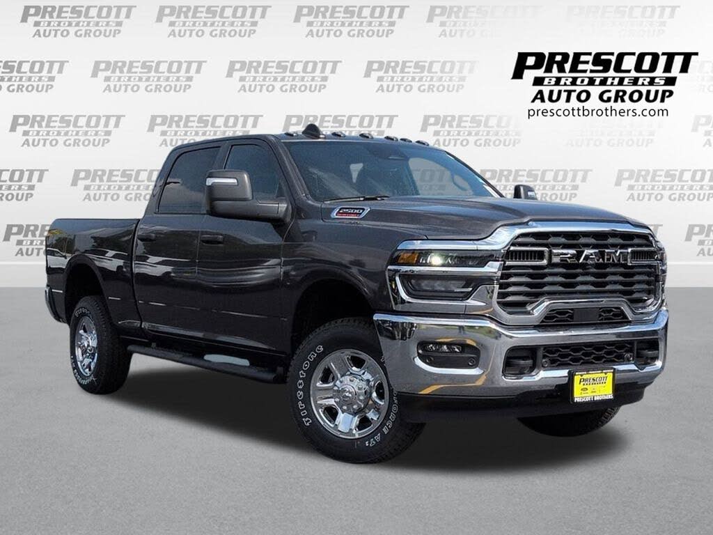 2025 RAM 2500 Tradesman Crew Cab 4WD