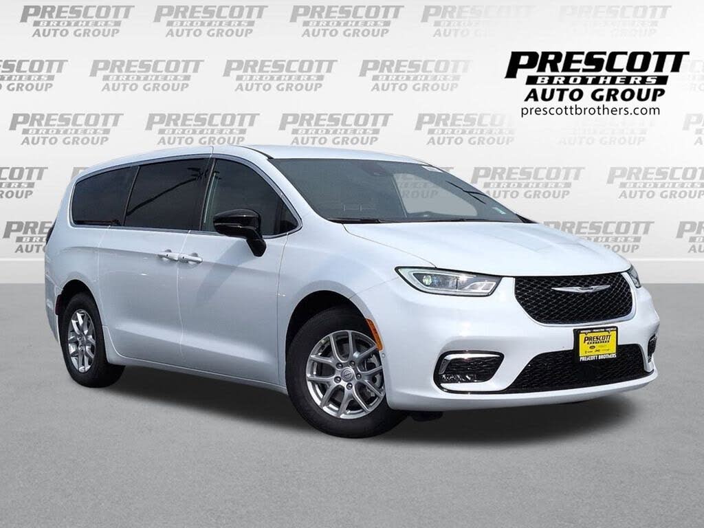 2026 Chrysler Pacifica Select FWD