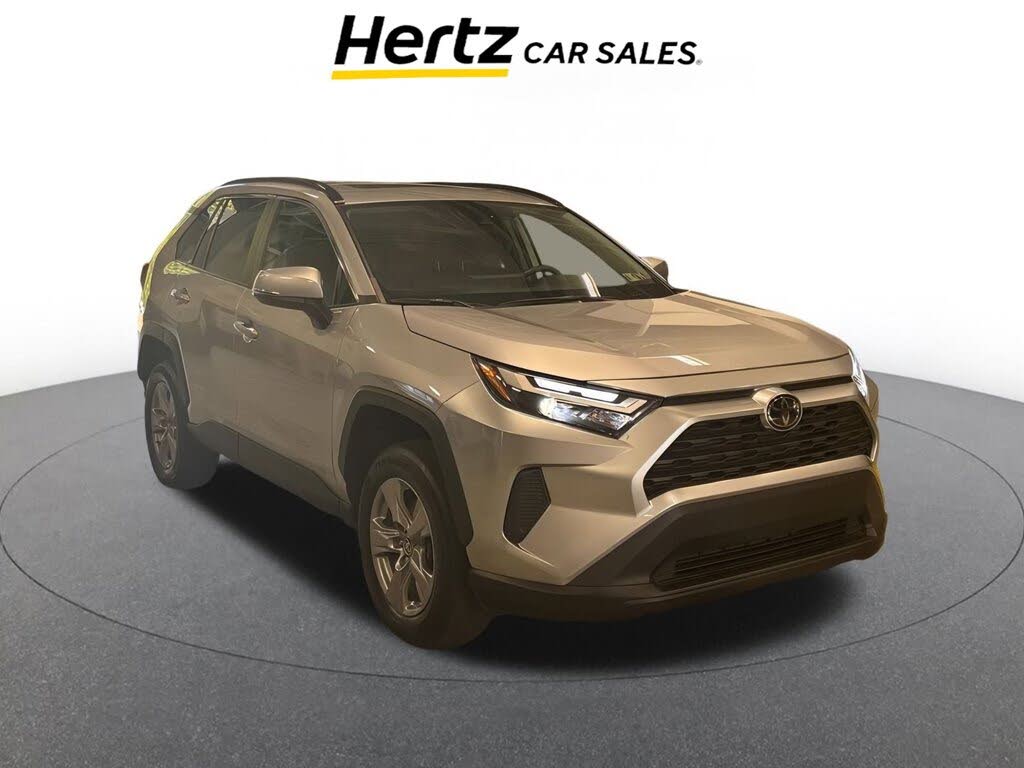 2024 Toyota RAV4 XLE FWD