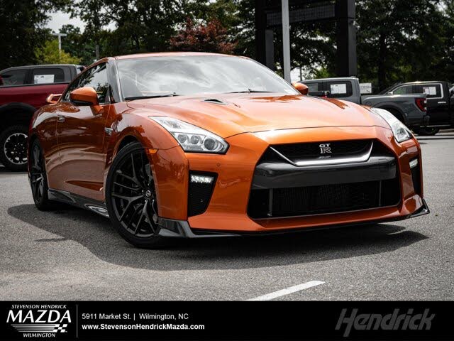 TLVN 日産 GT-R Premium edition 2017 model 2017 Nissan GT-R priced from $111,585