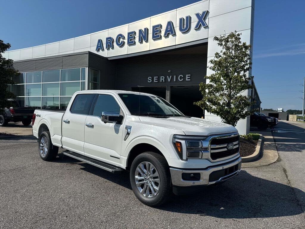 2025 Ford F-150 Lariat SuperCrew 4WD