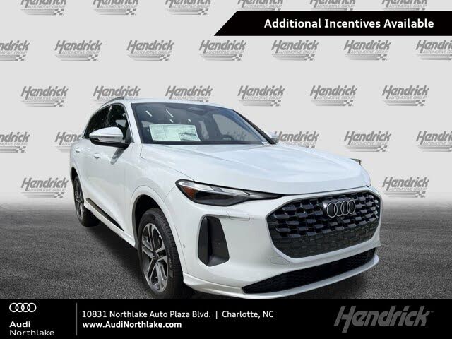 2025 Audi Q5 quattro Premium 40 TFSI