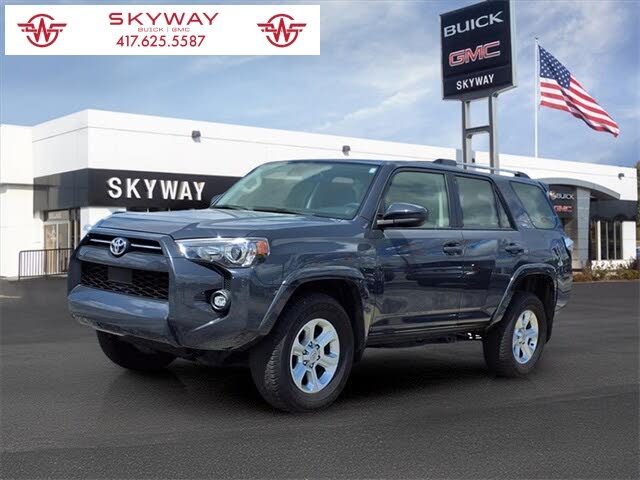 2024 Toyota 4Runner SR5 4WD