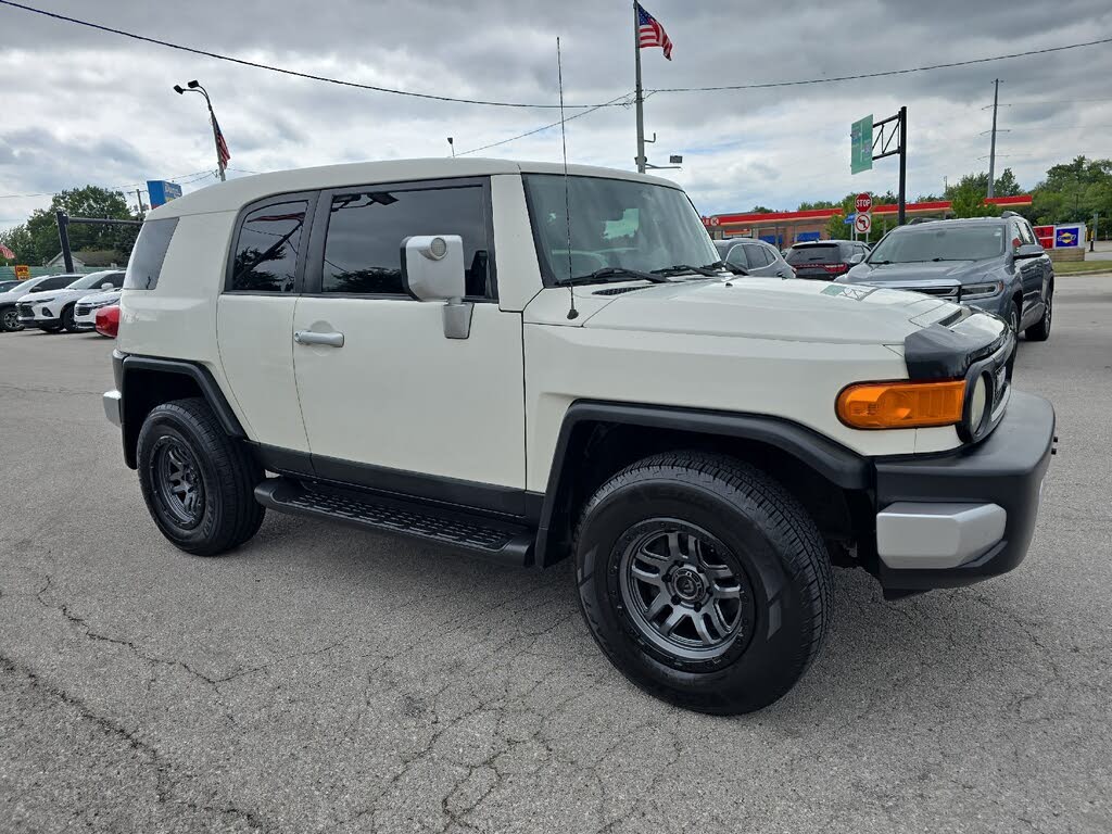 2012 Toyota FJ Cruiser 4WD