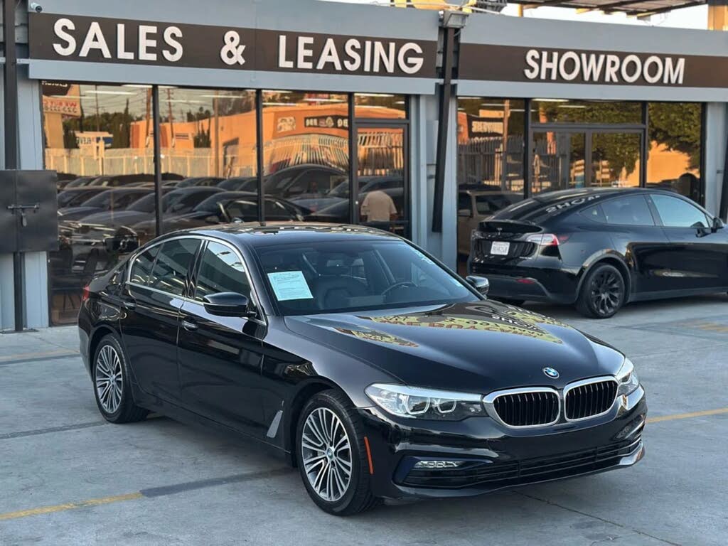 2018 BMW 5 Series 530e iPerformance Sedan RWD