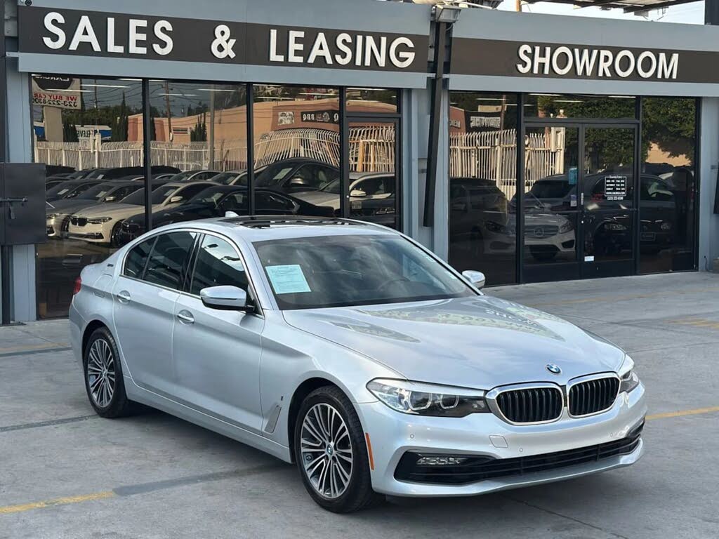 2018 BMW 5 Series 530e iPerformance Sedan RWD