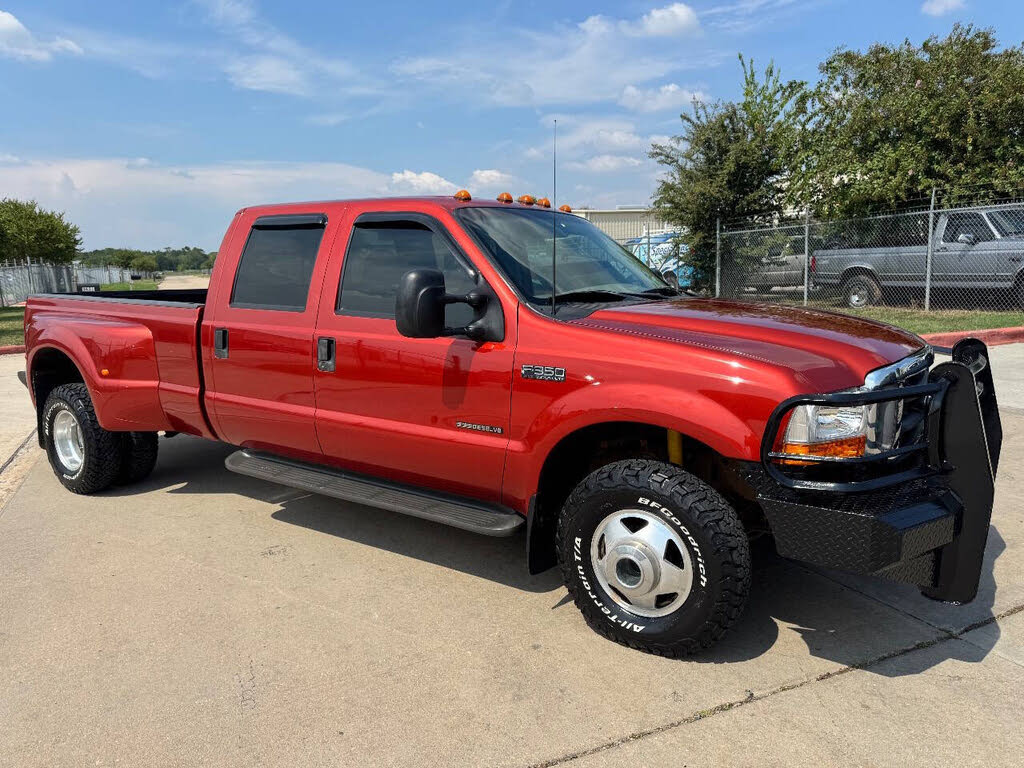 2001 Ford F-350 Super Duty XLT Crew Cab SB DRW 4WD