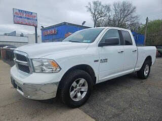 2016 RAM 1500 SLT Quad Cab 4WD
