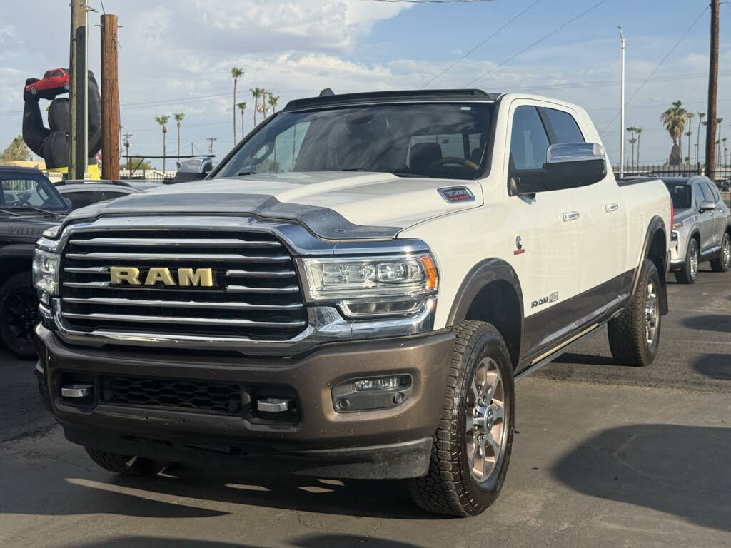 2020 RAM 3500 Laramie Longhorn Mega Cab 4WD