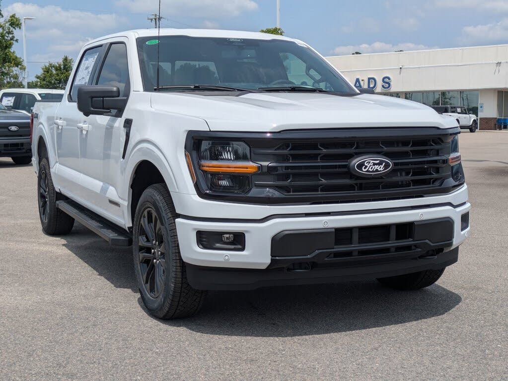 2025 Ford F-150 XLT SuperCrew 4WD