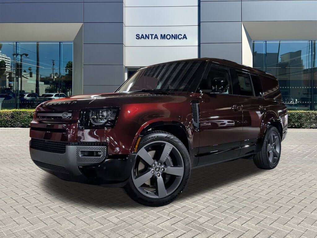 2025 Land Rover Defender 130 P400 Outbound AWD