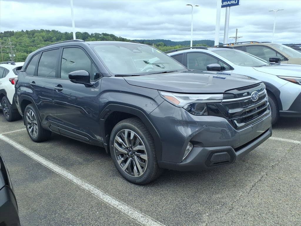 2025 Subaru Forester Hybrid Touring AWD