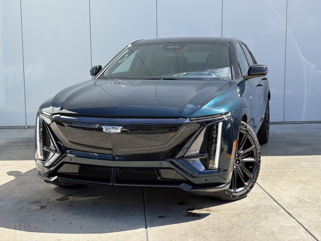 2026 Cadillac LYRIQ-V AWD