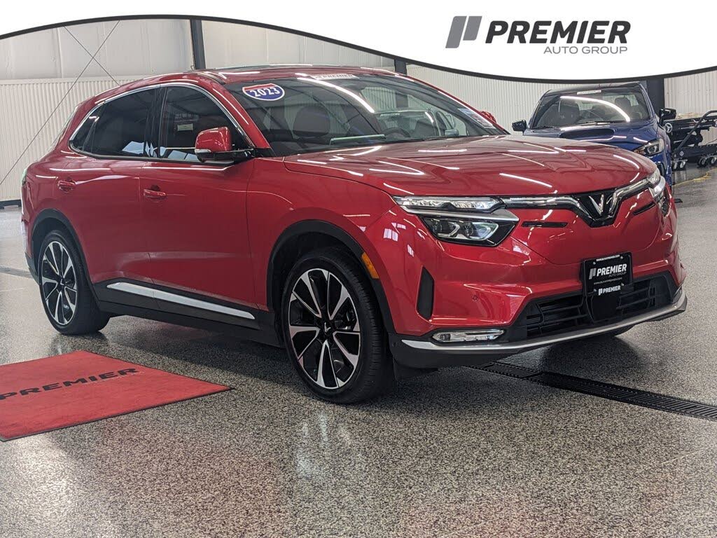 2023 VinFast VF8 Plus City Edition AWD