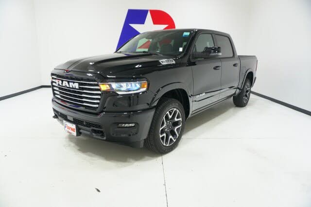 2026 RAM 1500 Laramie Crew Cab 4WD
