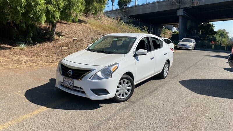 2018 Nissan Versa SV