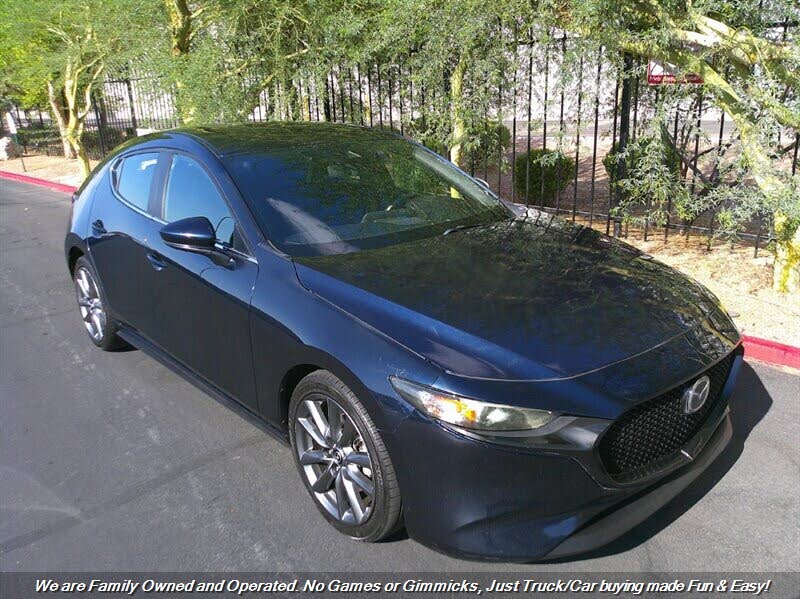 2021 Mazda MAZDA3 Select Hatchback FWD