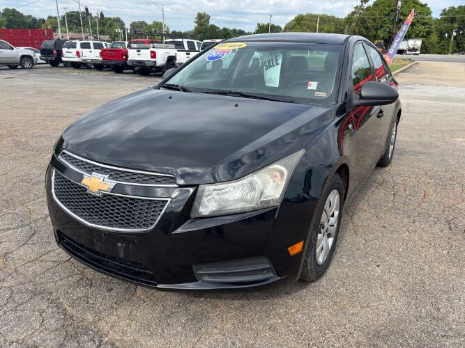 2013 Chevrolet Cruze LS Sedan FWD