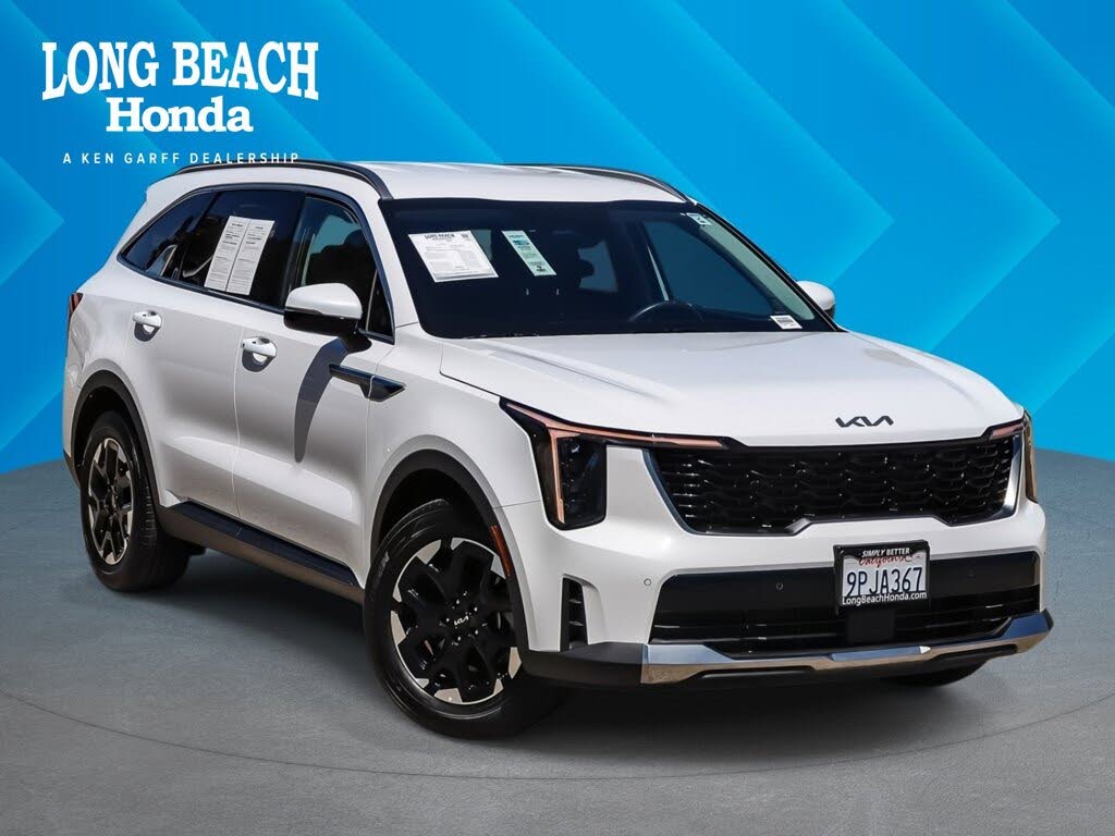 2025 Kia Sorento S FWD