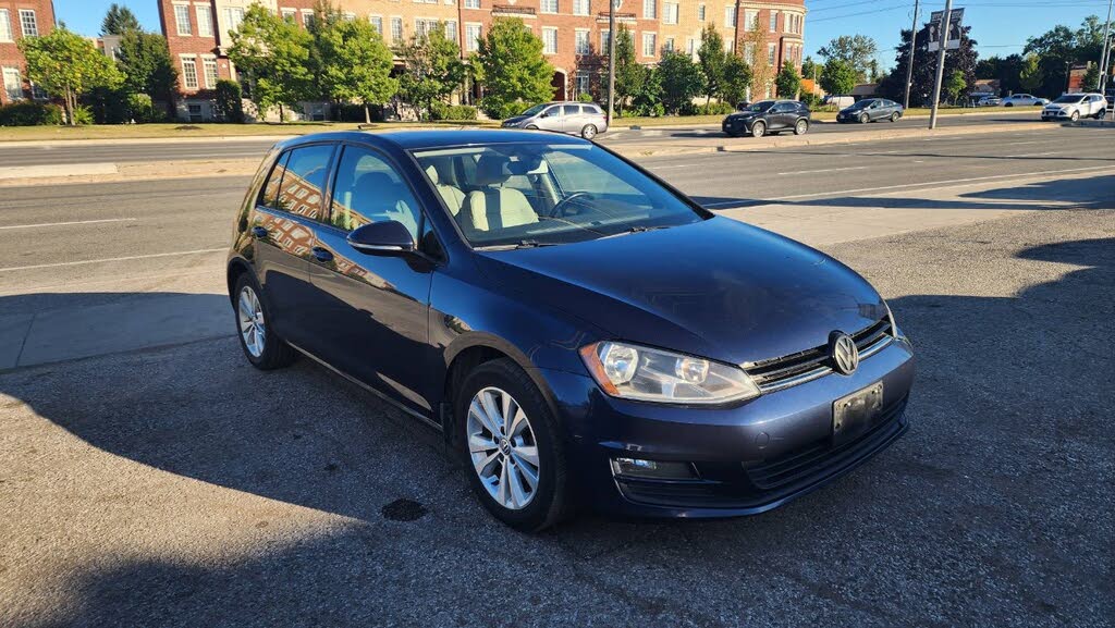 2017 Volkswagen Golf 1.8T Comfortline 4-Door FWD