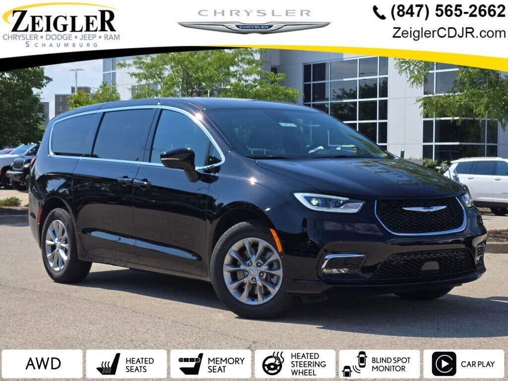 2026 Chrysler Pacifica Select AWD