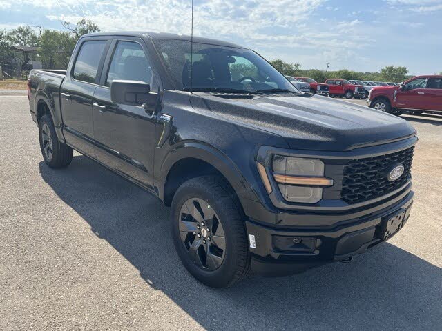 2025 Ford F-150 STX 4dr SuperCrew 4WD