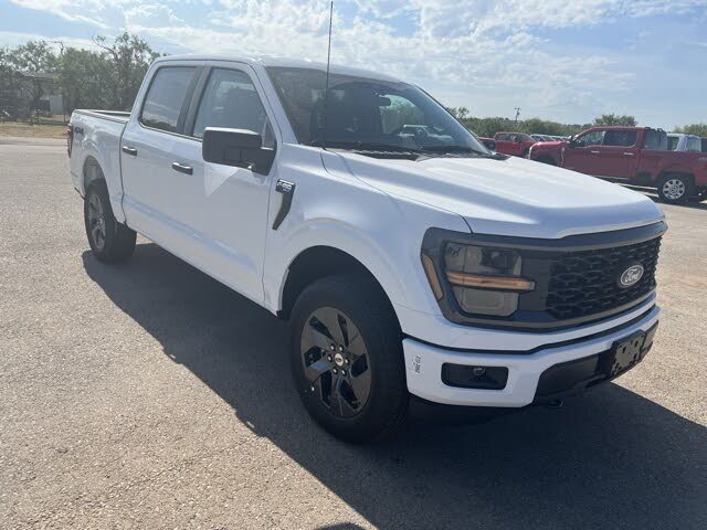 2025 Ford F-150 STX 4dr SuperCrew 4WD