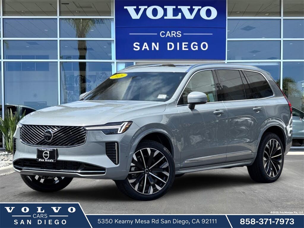 2026 Volvo XC90 B5 Plus 7-Passenger AWD