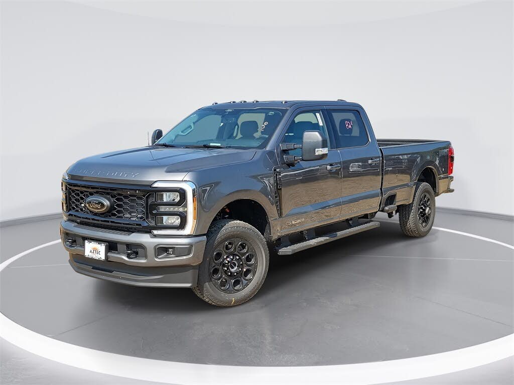 2026 Ford F-250 Super Duty XLT Crew Cab 4WD