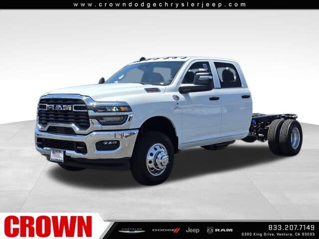 2025 RAM 3500 Chassis Tradesman Crew Cab LB DRW 4WD