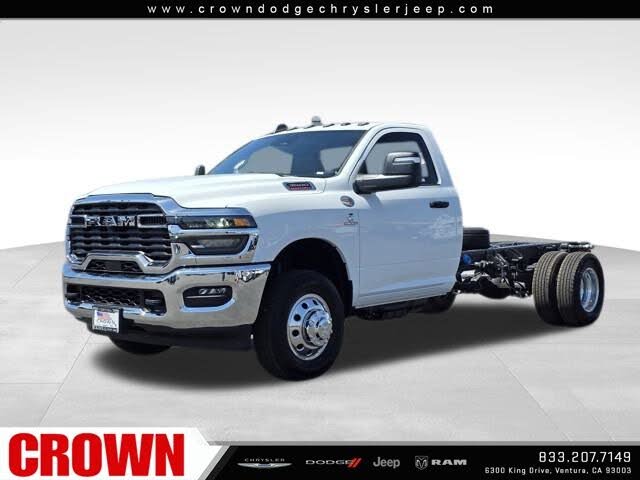 2025 RAM 3500 Chassis Tradesman Regular Cab LB DRW RWD