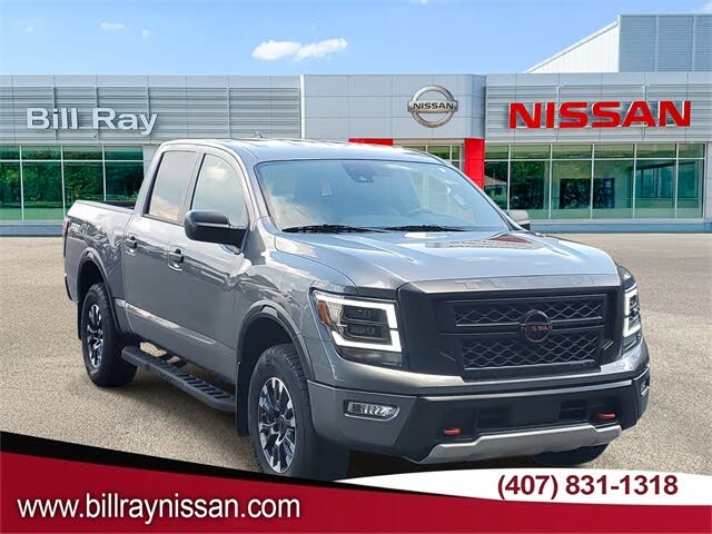 2024 Nissan Titan PRO-4X Crew Cab 4WD