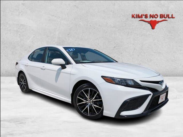 2024 Toyota Camry Hybrid SE FWD