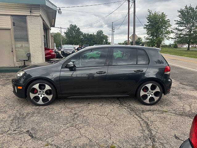 2012 Volkswagen Golf GTI 2.0T 4-Door FWD with Convenience and Sunroof