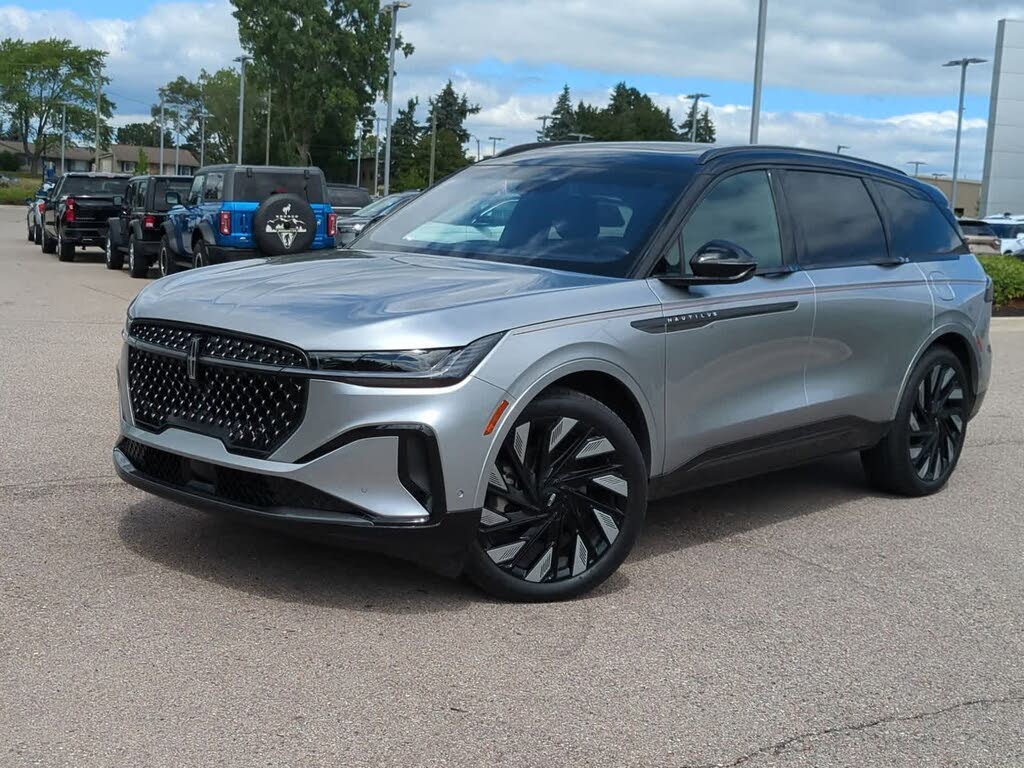 2024 Lincoln Nautilus Reserve AWD