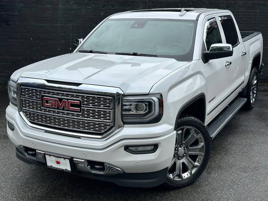 2018 GMC Sierra 1500 Denali Crew Cab 4WD