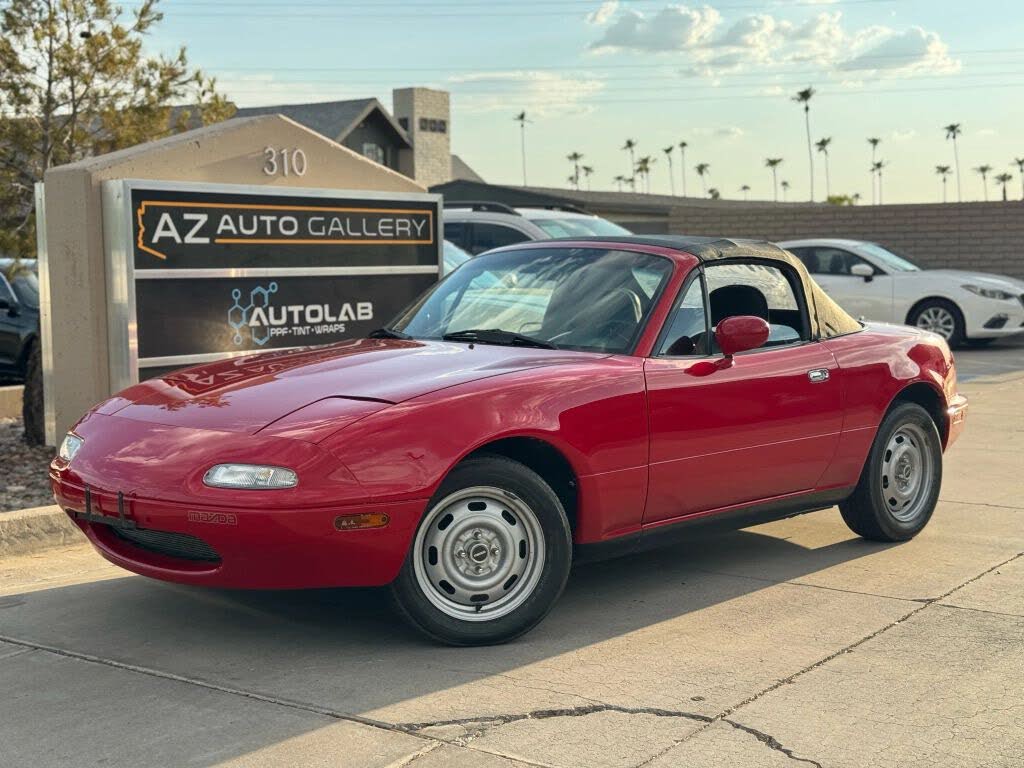 1990 Mazda MX-5 Miata Roadster