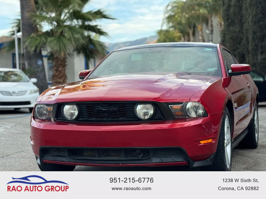 2010 Ford Mustang GT Premium Coupe RWD