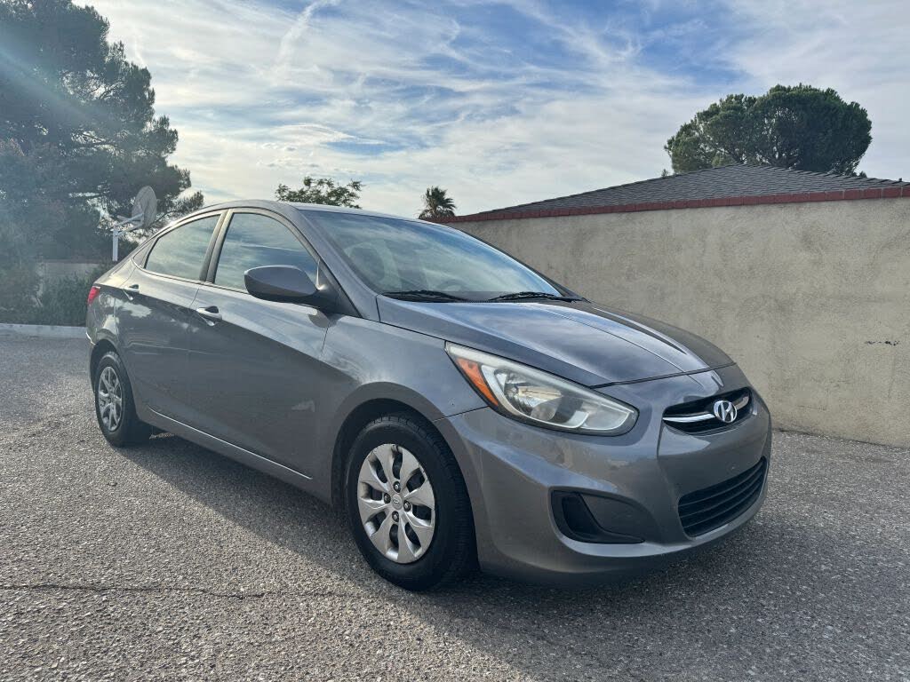 2017 Hyundai Accent SE Sedan FWD