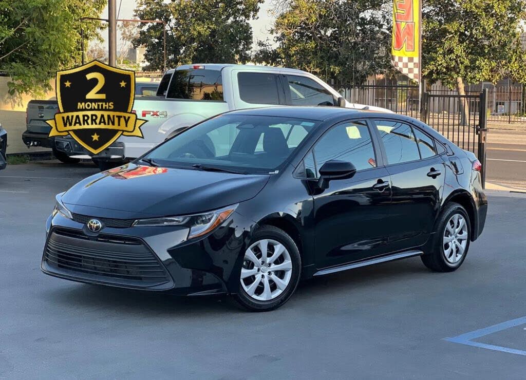 2024 Toyota Corolla LE FWD