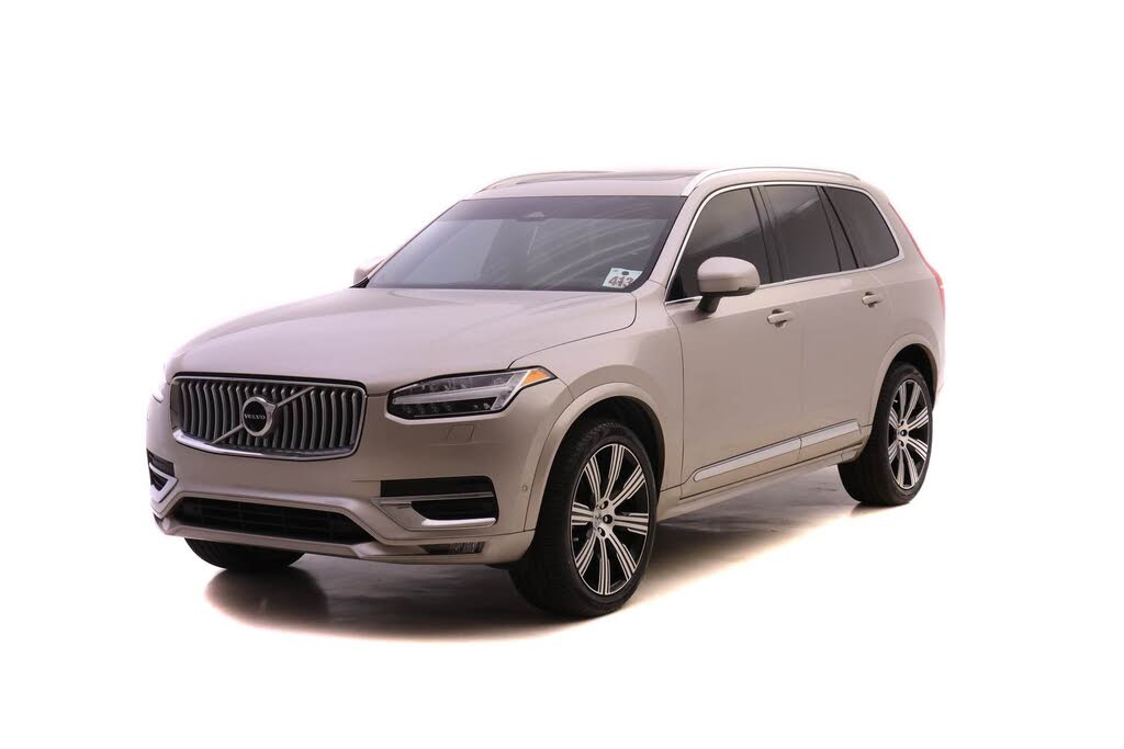 2023 Volvo XC90 B6 Ultimate Bright Theme 7-Passenger AWD
