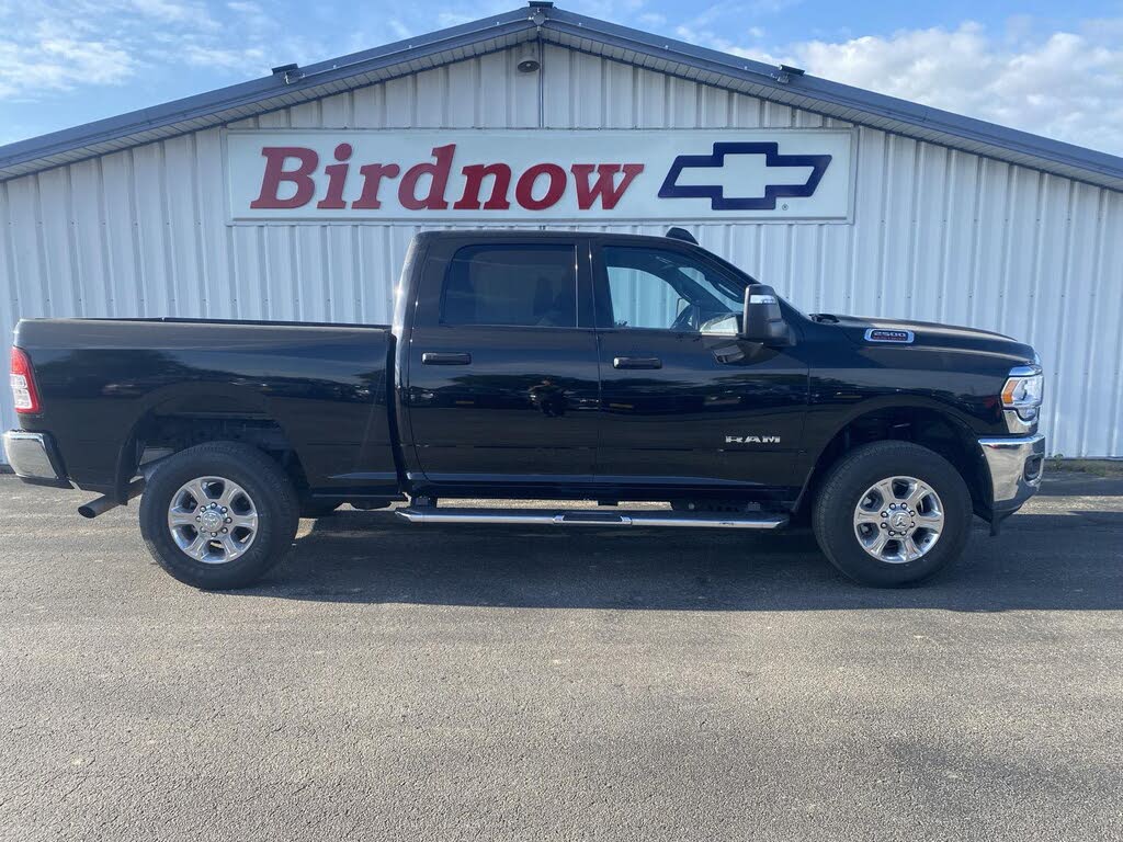 2024 RAM 2500 Big Horn Crew Cab 4WD