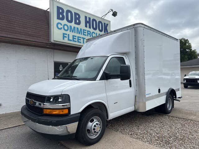 2024 Chevrolet Express Chassis 3500 Cutaway 139