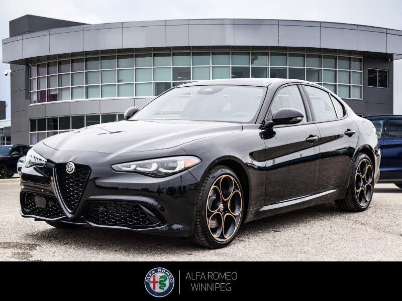 2025 Alfa Romeo Giulia Intensa AWD