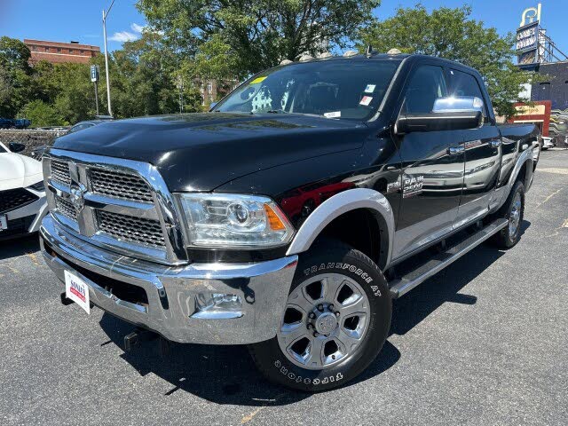 2015 RAM 2500 Laramie Crew Cab 4WD
